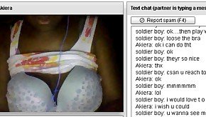 Black teen shows her huge tits on chatroulette