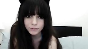 Horny Teen Pussy Rub on Webcam