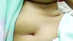 Hot Indian Aunty remove here dresses and her her fully to her Panrtner