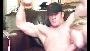 Big Cock Muscular Jock gets blowjob - love them big balls and biceps!!