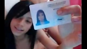 Novinha de 18 aninhos com 2 na webcam