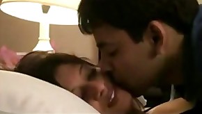 Desi Couples Leaked Video of Honeymoon Mms