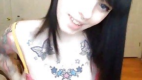 Sexy emo and her pretty pink panther