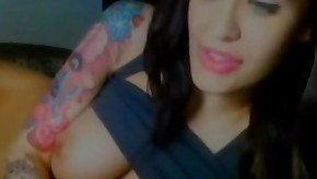 Tattooed Brunette Does Webcam