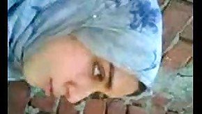 arab girl kissing boyfriend