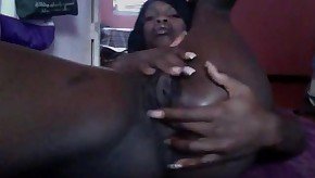 Black Girl Phat Pussy & Hard Clit Fingering Close-Up