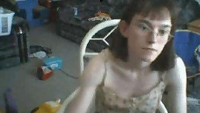 Amateur girl shows her little titties