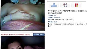 girl masturbating on bazoocam